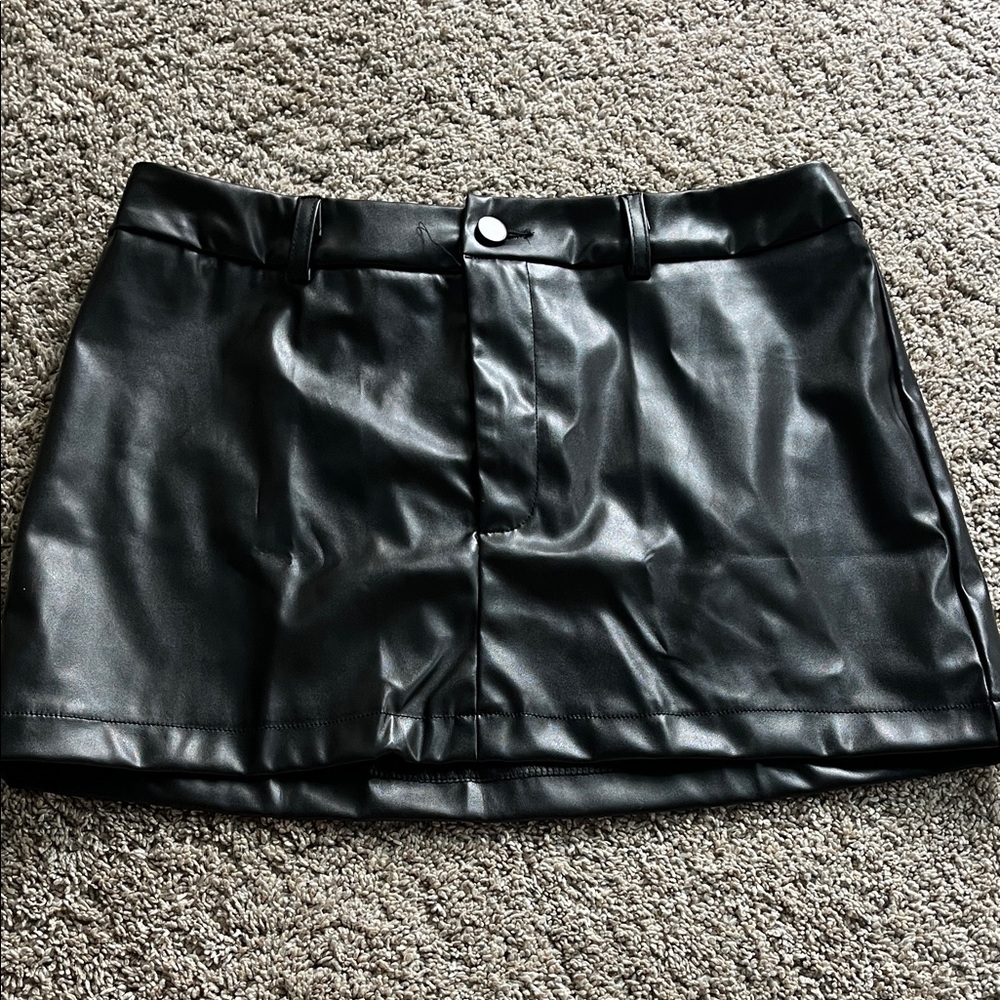 Sleek Black Leather Mini Skirt